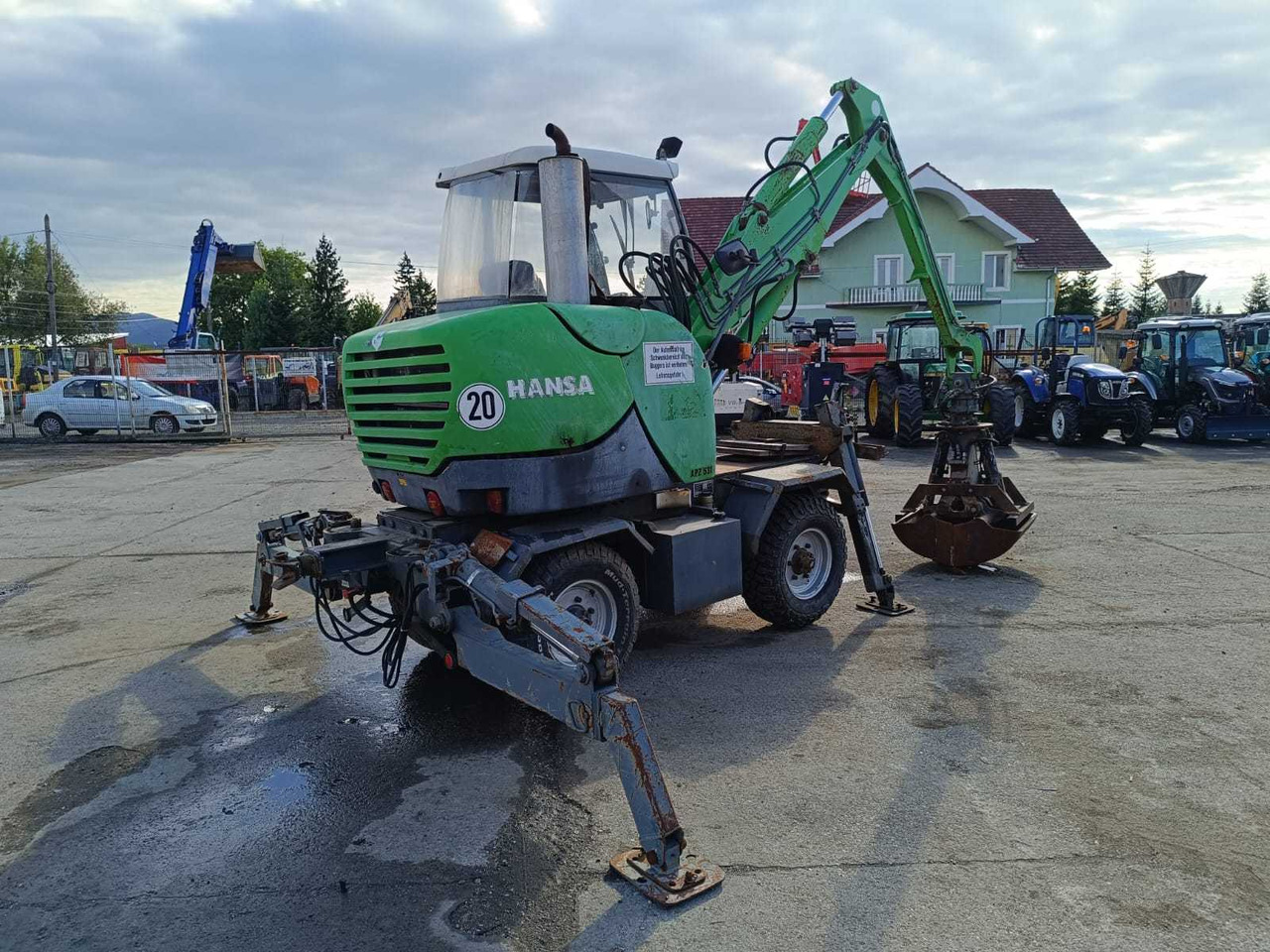 HANSA MASCHINENBAU - APZ 531 - WHEELED EXCAVATOR - 2003 - Pelle sur pneus: photos 5 HANSA MASCHINENBAU - APZ 531 - WHEELED EXCAVATOR - 2003 - Pelle sur pneus: photos 5