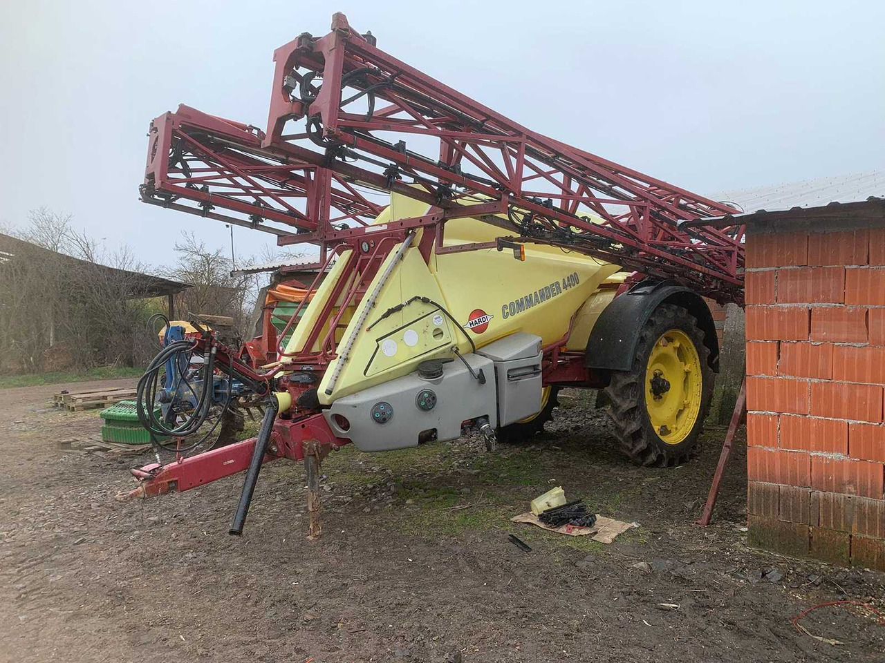 HARDI  - Pulvérisateur: photos 3 HARDI  - Pulvérisateur: photos 3