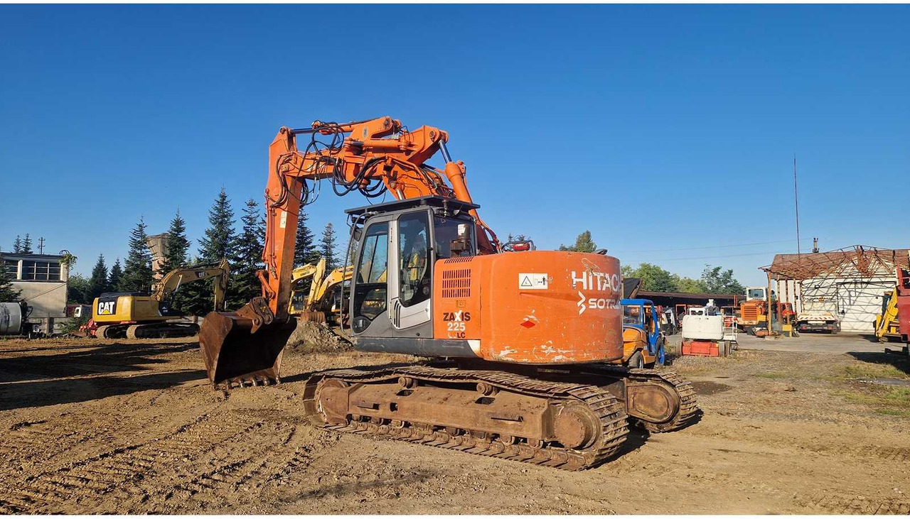 HITACHI Zaxis 225 - Pelle sur chenille: photos 2 HITACHI Zaxis 225 - Pelle sur chenille: photos 2