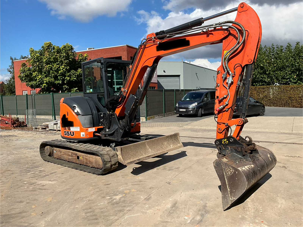 Hitachi ZAXIS ZX55U-5A CLR - Pelle sur chenille: photos 1 Hitachi ZAXIS ZX55U-5A CLR - Pelle sur chenille: photos 1
