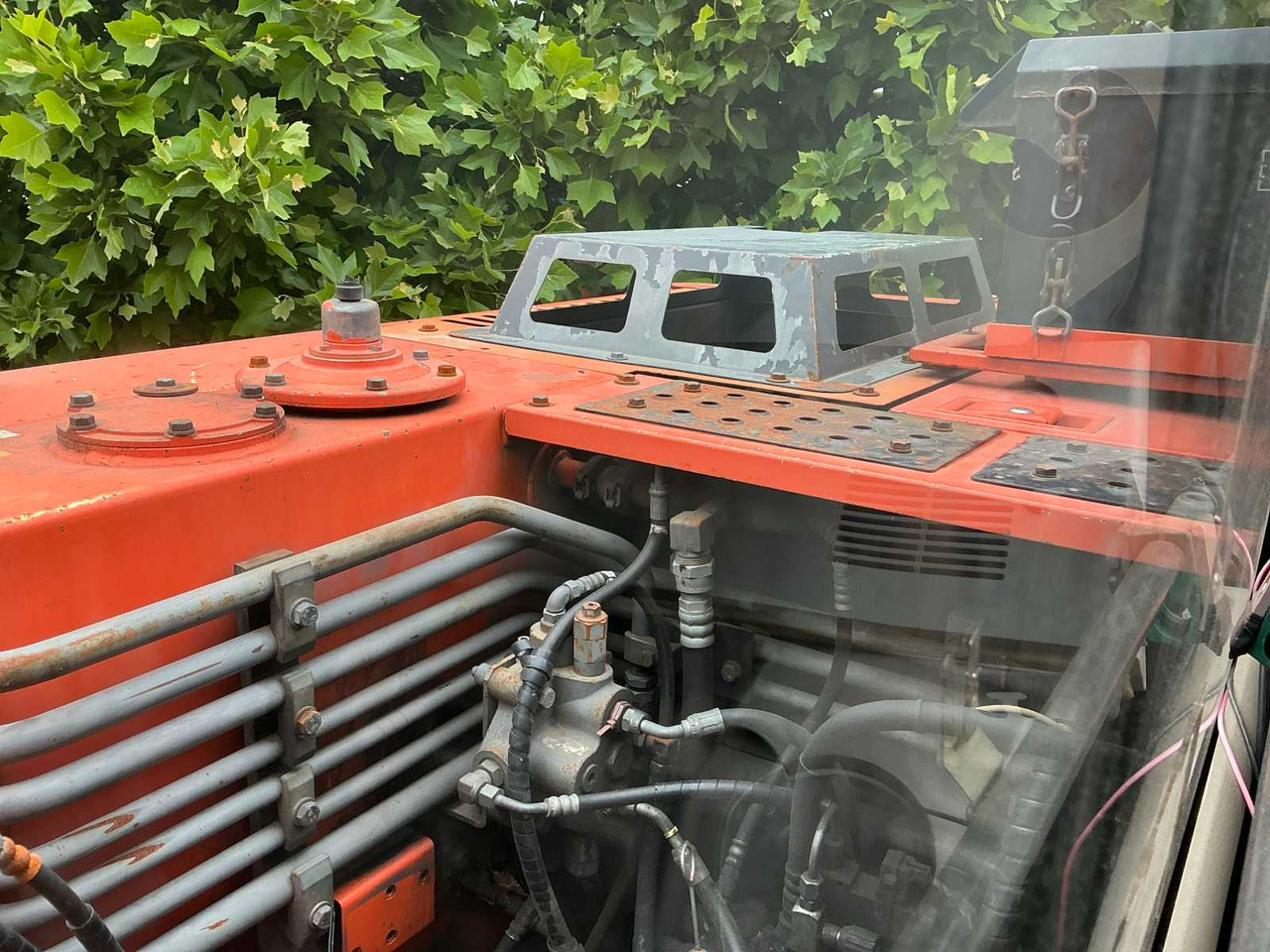 Pelle sur pneus Hitachi ZX140W-3: photos 37