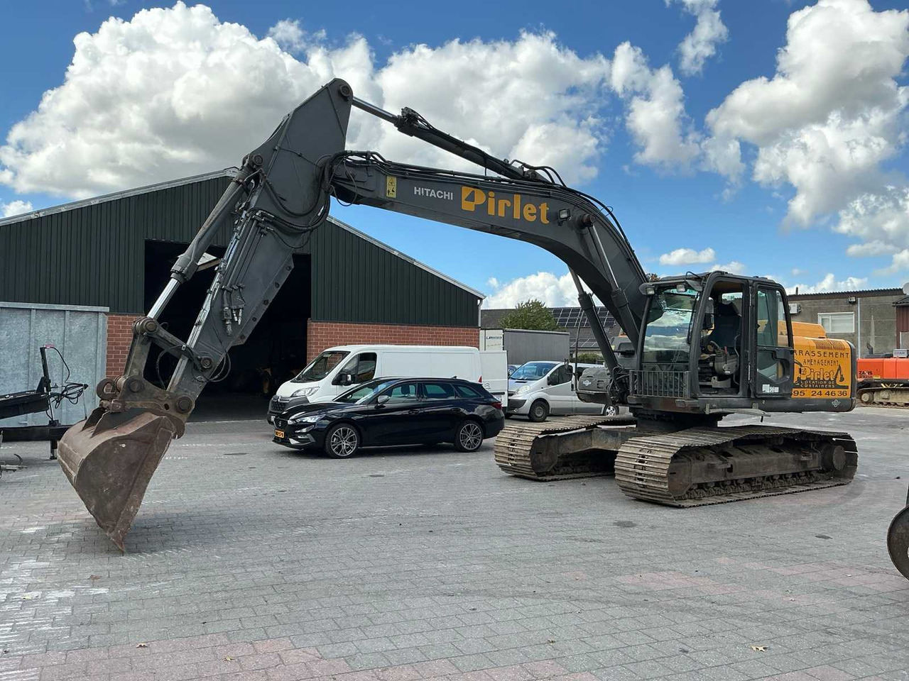 Hitachi ZX250LCN-3 - Tractopelle: photos 3 Hitachi ZX250LCN-3 - Tractopelle: photos 3