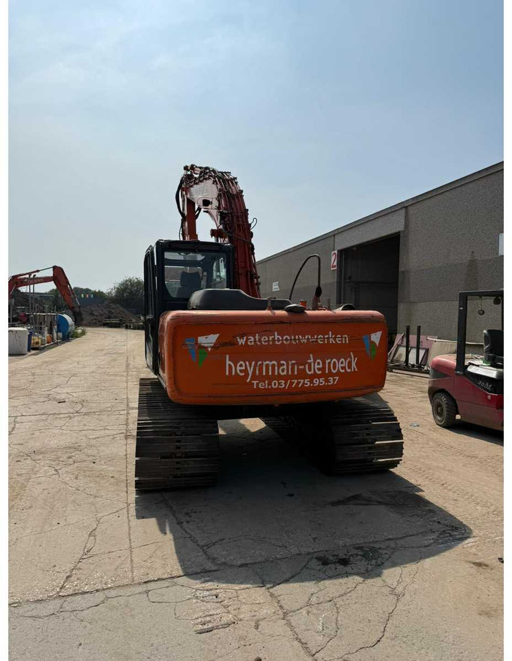 Hitachi Zaxis 130LCN-3 - Pelle sur chenille: photos 5 Hitachi Zaxis 130LCN-3 - Pelle sur chenille: photos 5