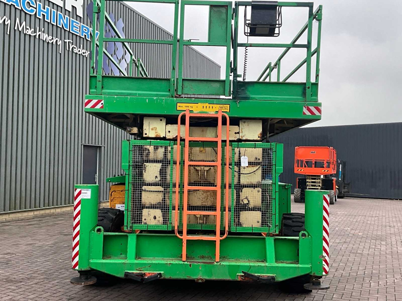 Holand Lift Megastar G-320DL30 4WDDS/N - Nacelle: photos 3 Holand Lift Megastar G-320DL30 4WDDS/N - Nacelle: photos 3