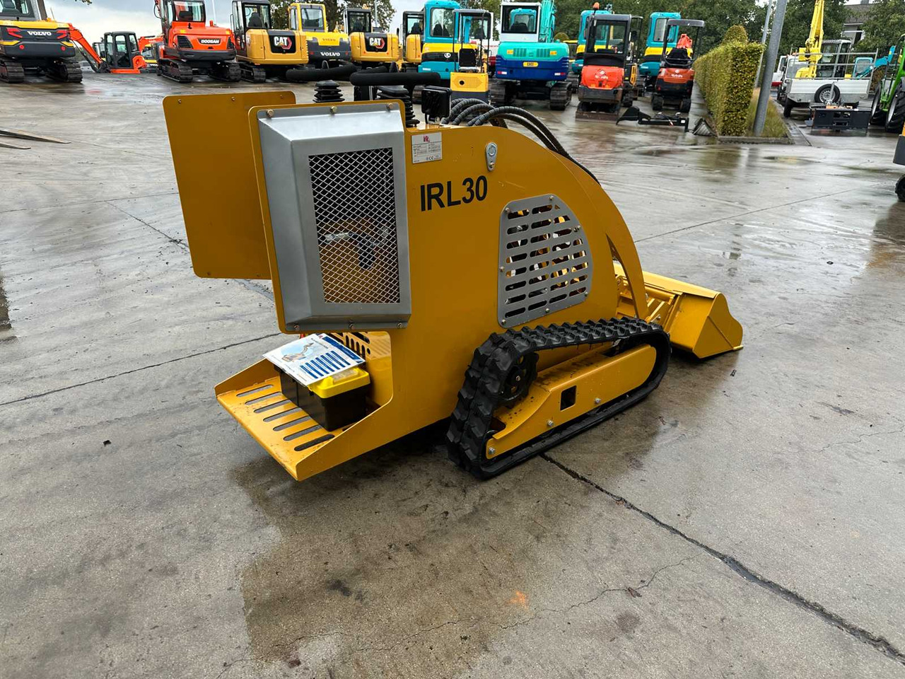 Chargeuse sur pneus IR - 2025 - IRL30 - TRACK LOADER: photos 14 Chargeuse sur pneus IR - 2025 - IRL30 - TRACK LOADER: photos 14