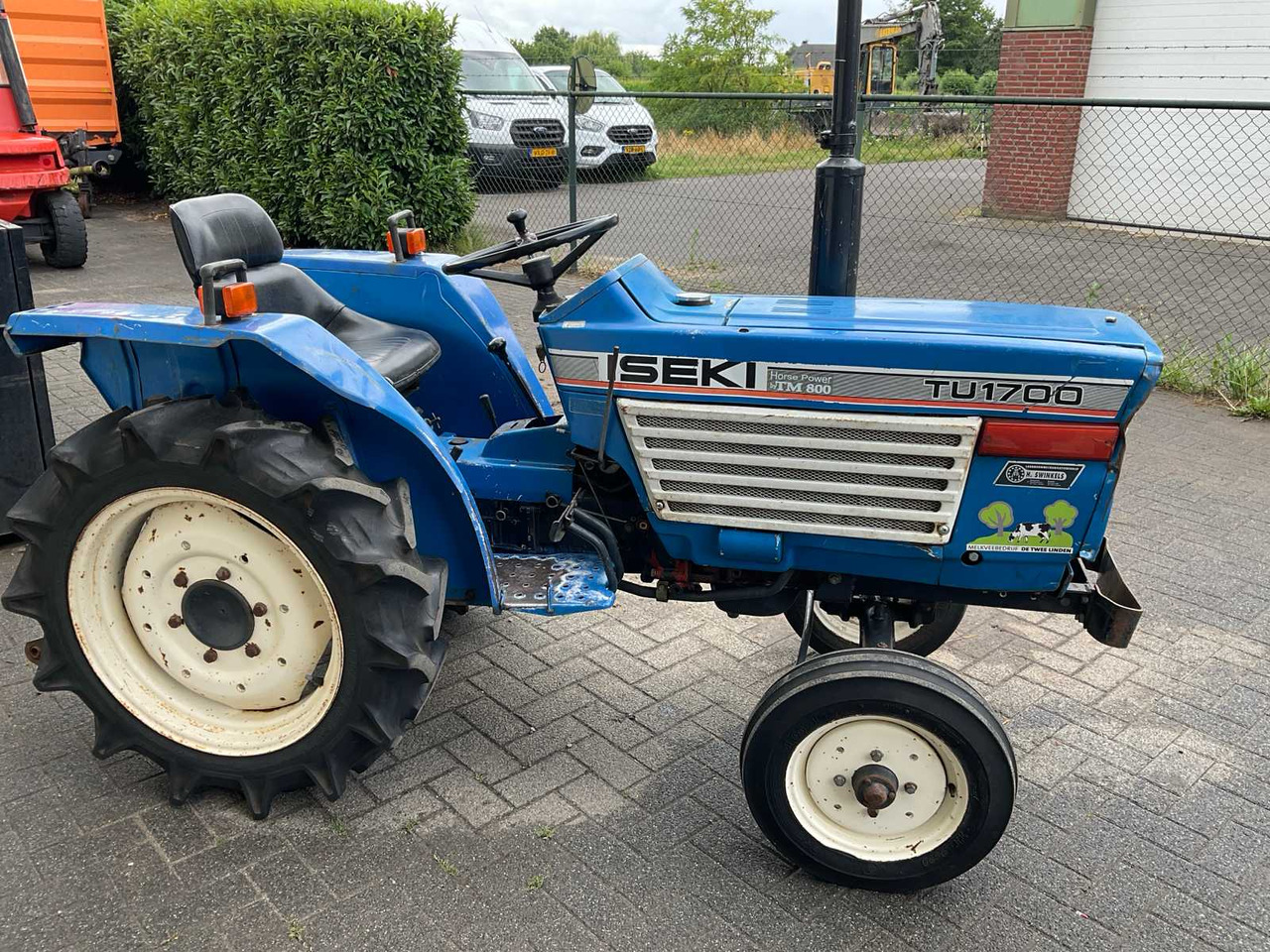 Iseki TU1700 - Micro tracteur: photos 5 Iseki TU1700 - Micro tracteur: photos 5