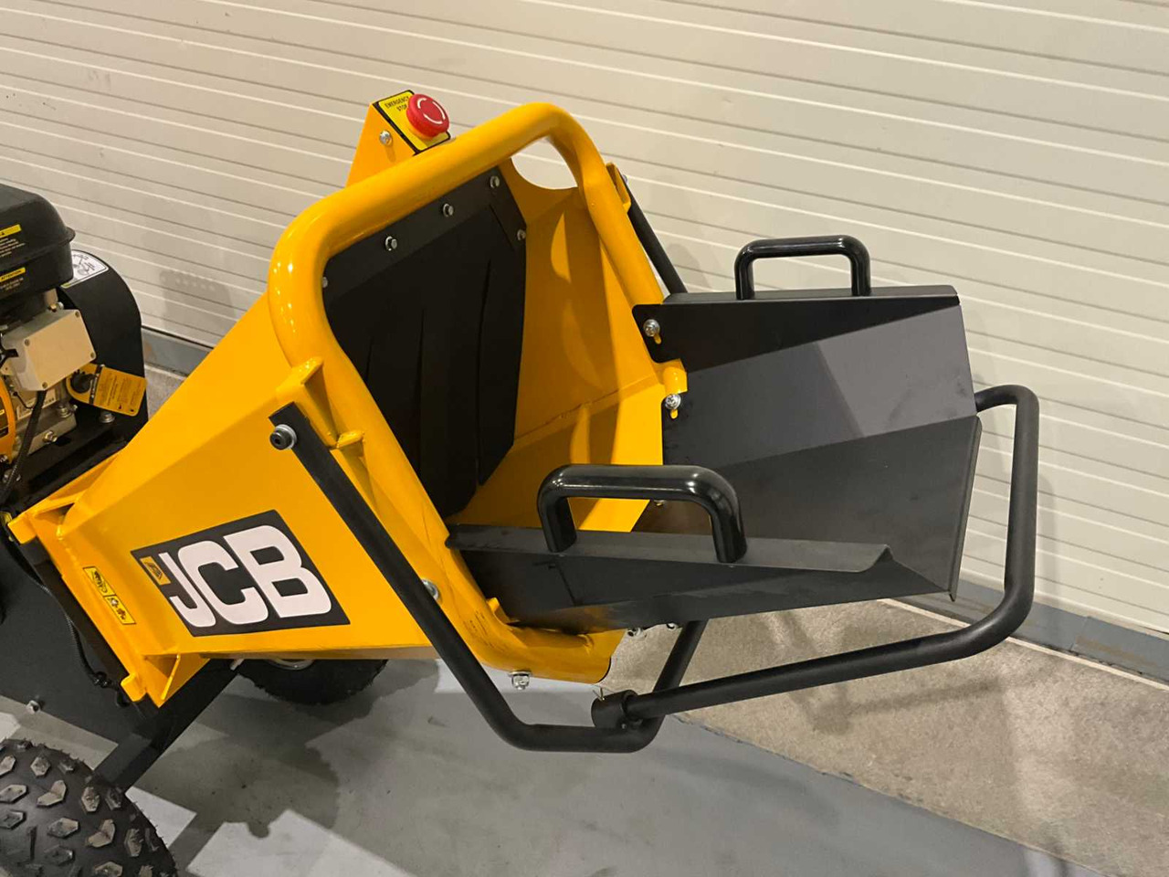 Broyeur de végétaux JCB CH75100P: photos 9