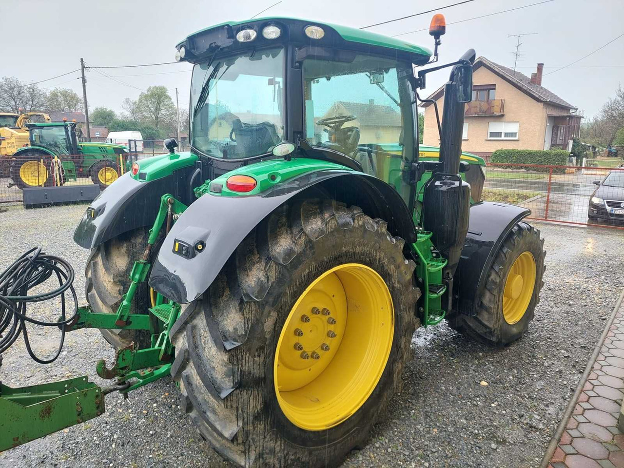 John Deere 6195R - Tracteur agricole: photos 4 John Deere 6195R - Tracteur agricole: photos 4