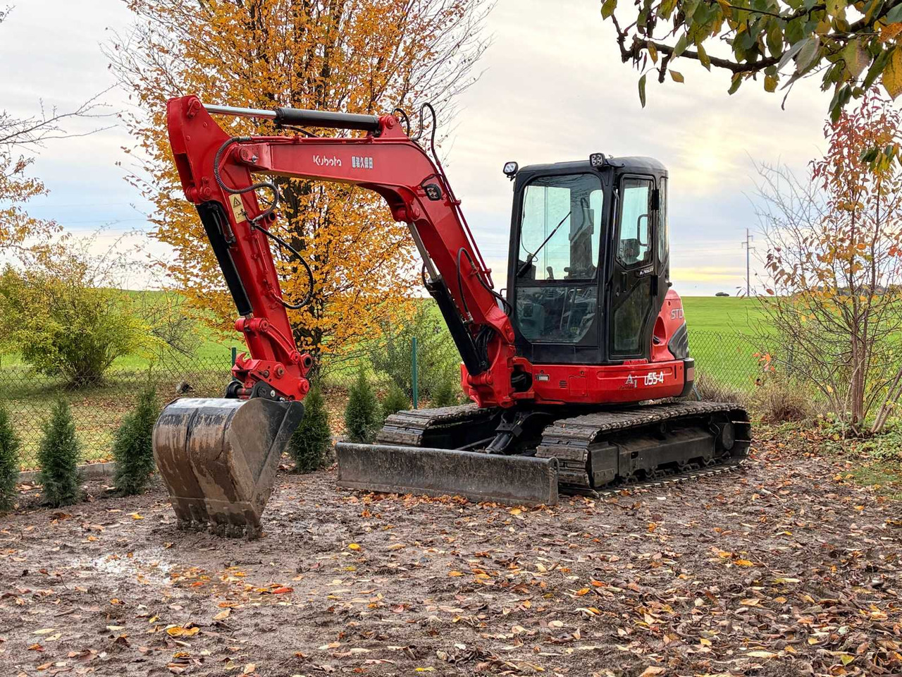 KUBOTA U55-4 - Pelle sur chenille: photos 1 KUBOTA U55-4 - Pelle sur chenille: photos 1