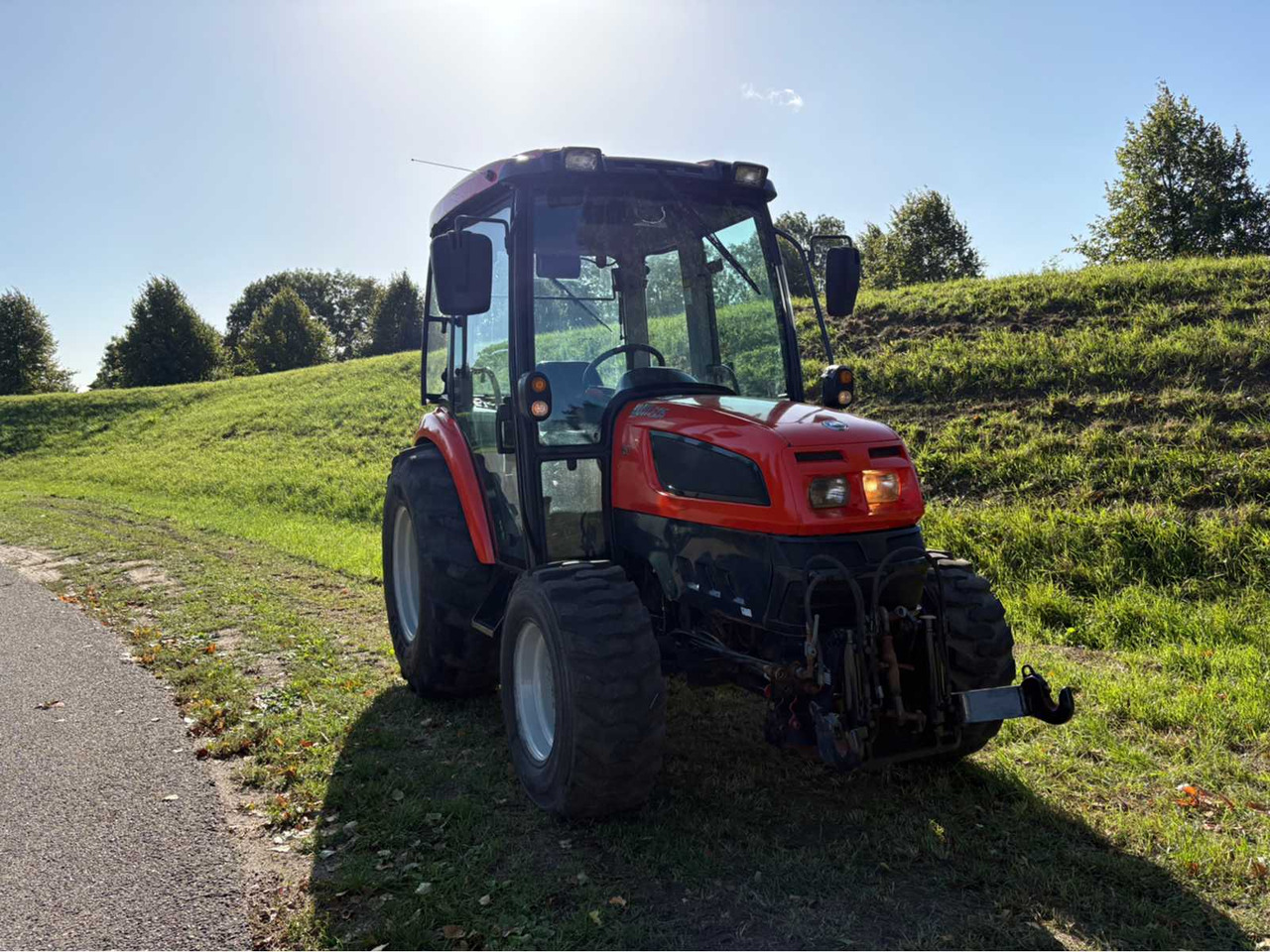 Kioti EX35 HST - Tracteur agricole: photos 2 Kioti EX35 HST - Tracteur agricole: photos 2