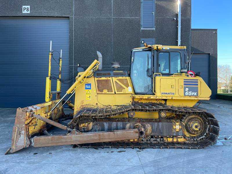 Komatsu D65 PX-18 - Bulldozer: photos 1 Komatsu D65 PX-18 - Bulldozer: photos 1