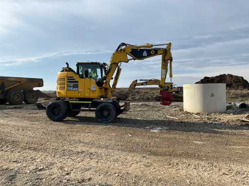Komatsu PW118MR-11 - Pelle sur pneus: photos 4 Komatsu PW118MR-11 - Pelle sur pneus: photos 4