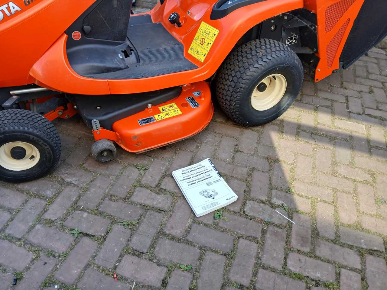 Kubota Gr1600 - Motofaucheuse: photos 3 Kubota Gr1600 - Motofaucheuse: photos 3