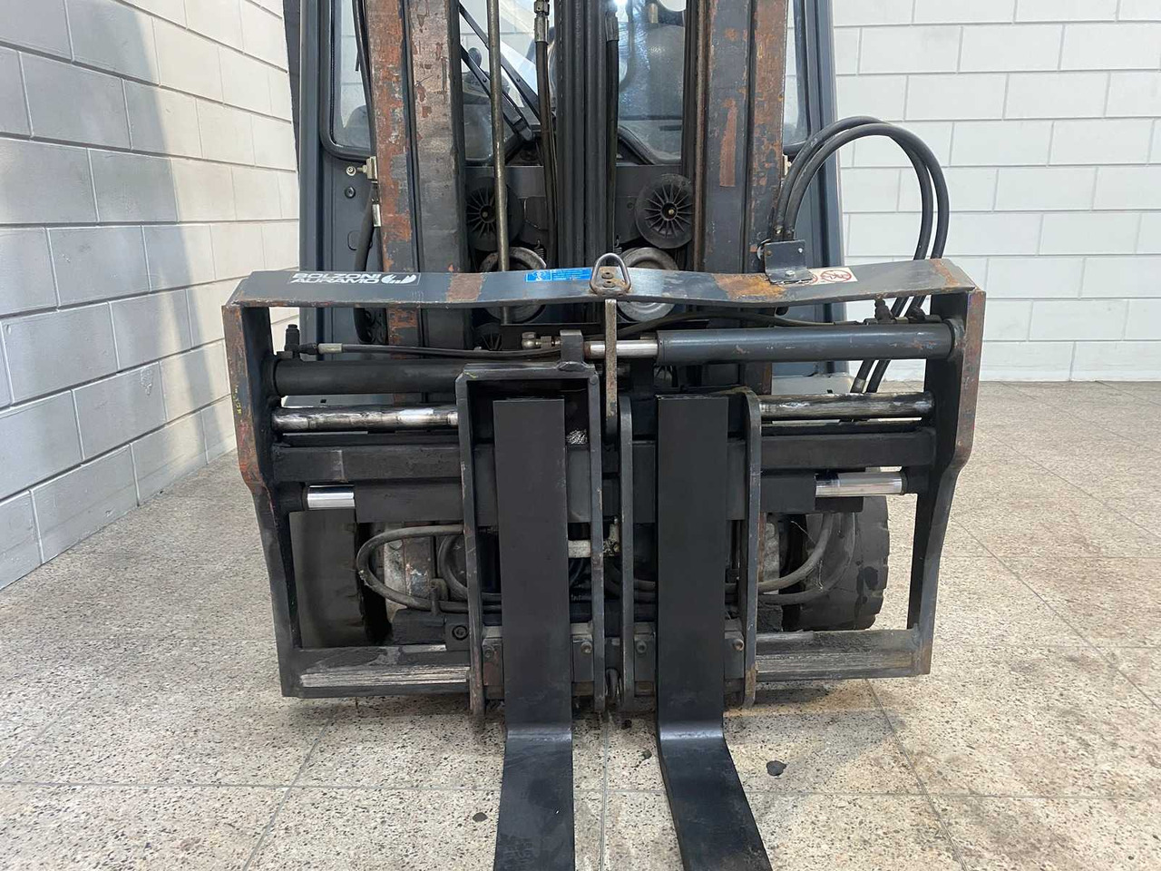 LINDE - 2015 - E16-02 - FORKLIFT TRUCK - Chariot élévateur: photos 3 LINDE - 2015 - E16-02 - FORKLIFT TRUCK - Chariot élévateur: photos 3