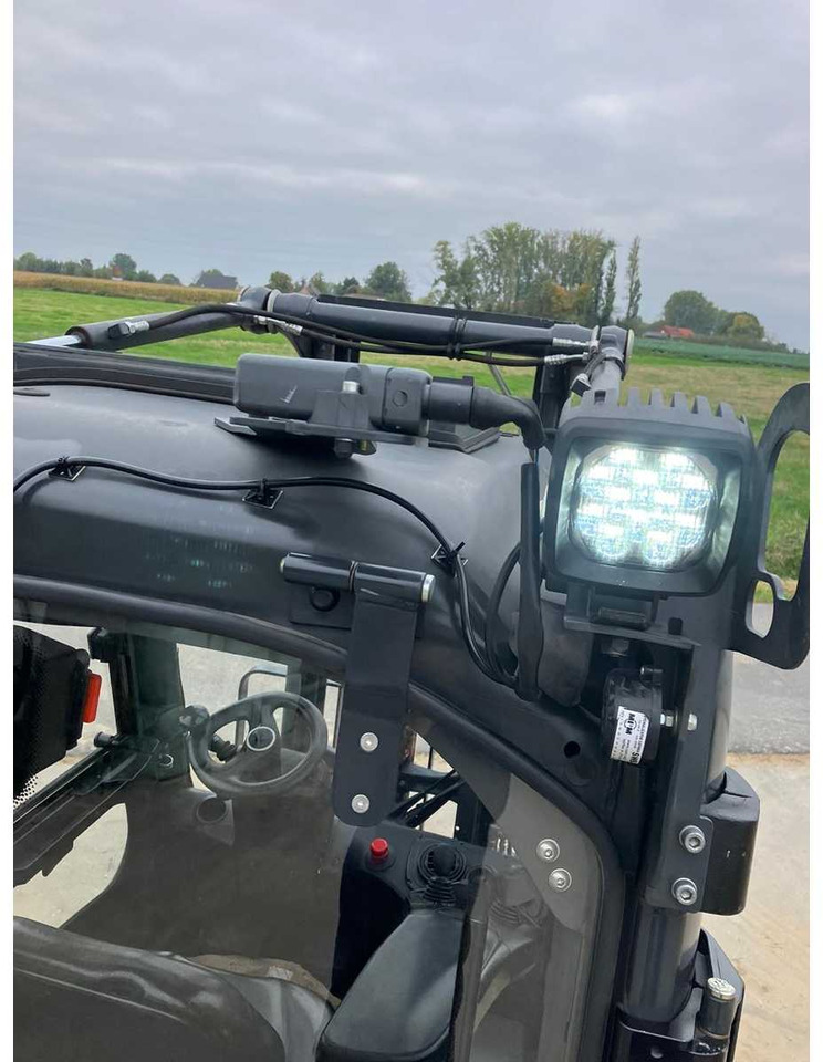 LINDE E16 FORKLIFT - Chariot élévateur: photos 5 LINDE E16 FORKLIFT - Chariot élévateur: photos 5