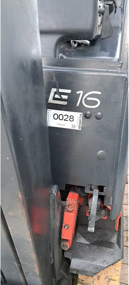 LINDE - E16P-02 - 2005 - FORKLIFT TRUCKS - Chariot élévateur: photos 3 LINDE - E16P-02 - 2005 - FORKLIFT TRUCKS - Chariot élévateur: photos 3