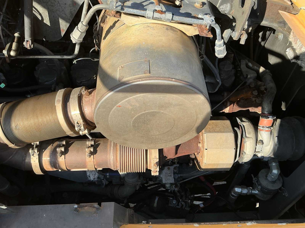 Liebherr L576 - Chargeuse sur pneus: photos 3 Liebherr L576 - Chargeuse sur pneus: photos 3