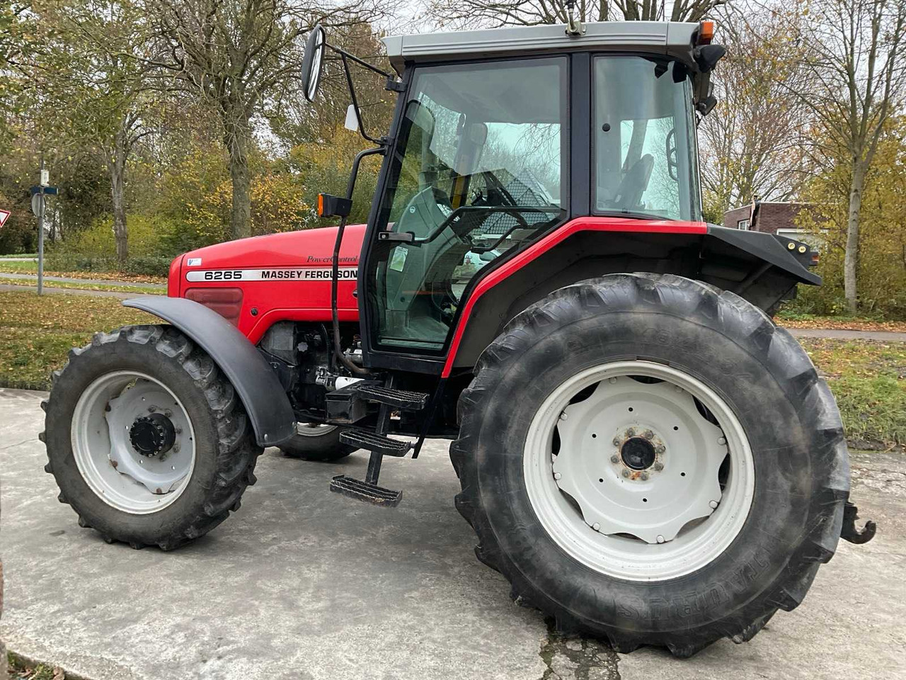 MASSEY FERGUSON 6265 FOUR WHEEL DRIVE FARM TRACTOR - Tracteur agricole: photos 5 MASSEY FERGUSON 6265 FOUR WHEEL DRIVE FARM TRACTOR - Tracteur agricole: photos 5