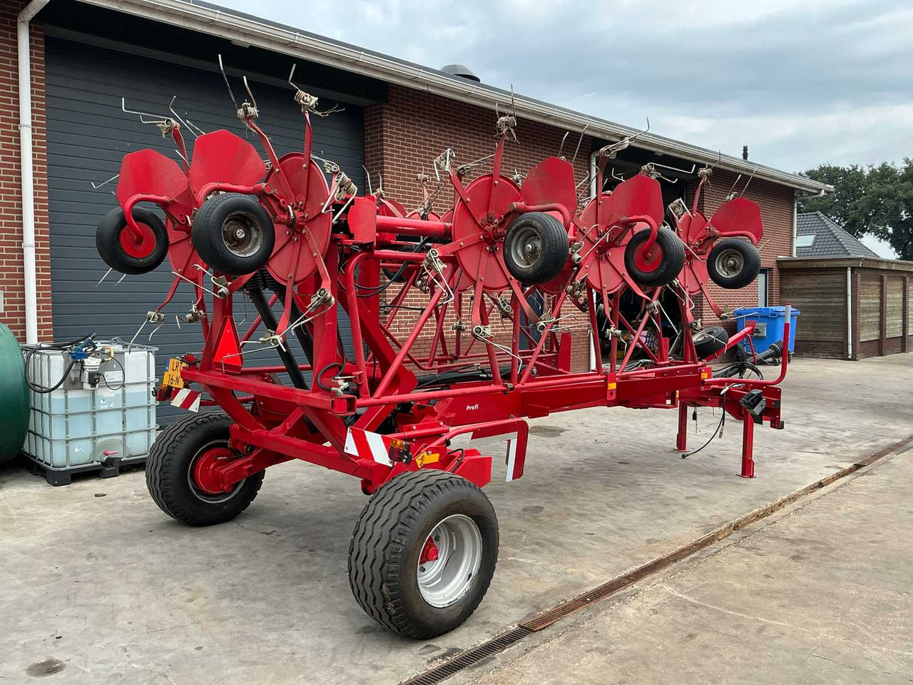 Lely Lotus 1500 - Machine agricole: photos 5 Lely Lotus 1500 - Machine agricole: photos 5
