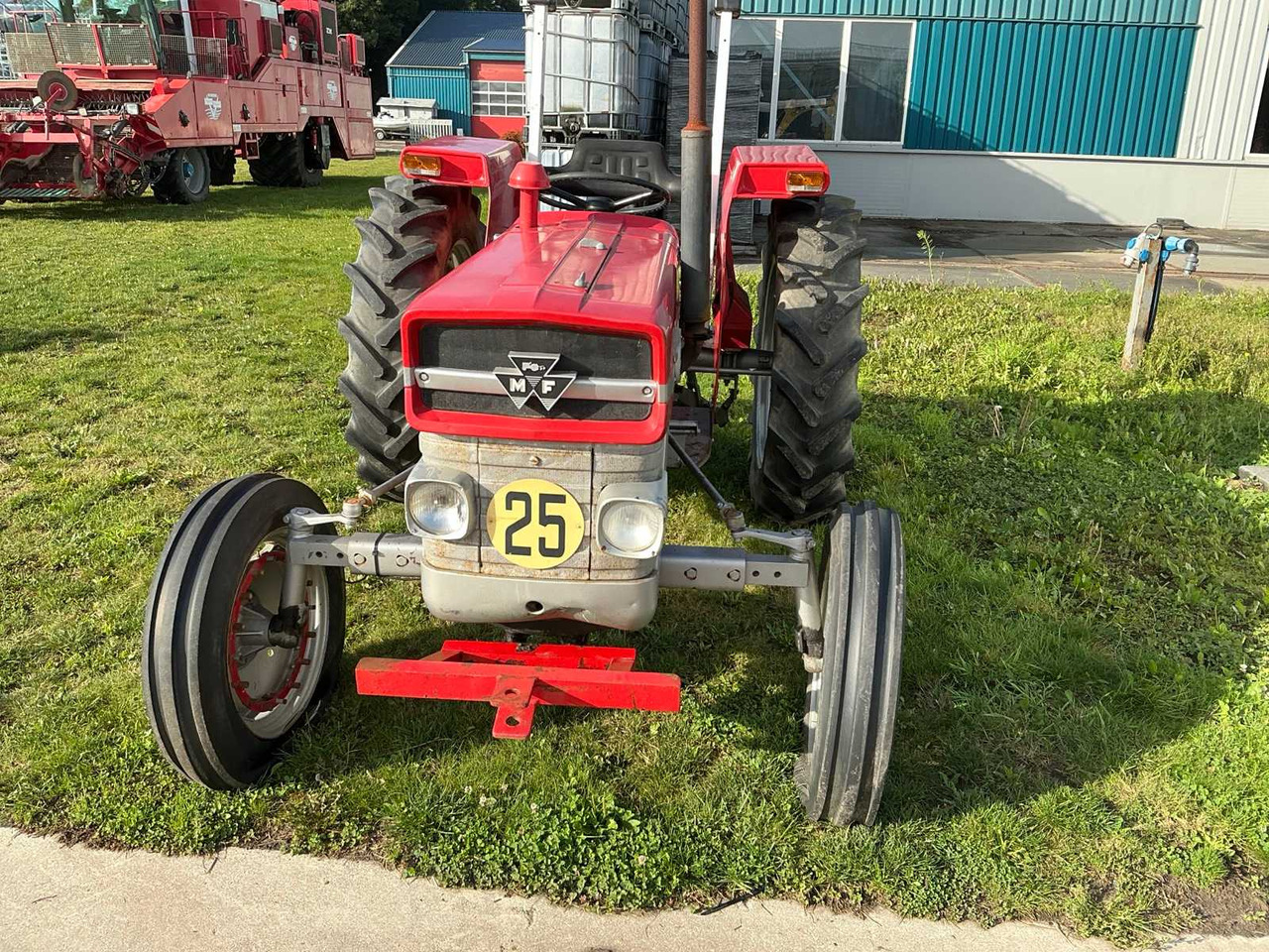 Massey-Ferguson 135 - Tracteur agricole: photos 2 Massey-Ferguson 135 - Tracteur agricole: photos 2