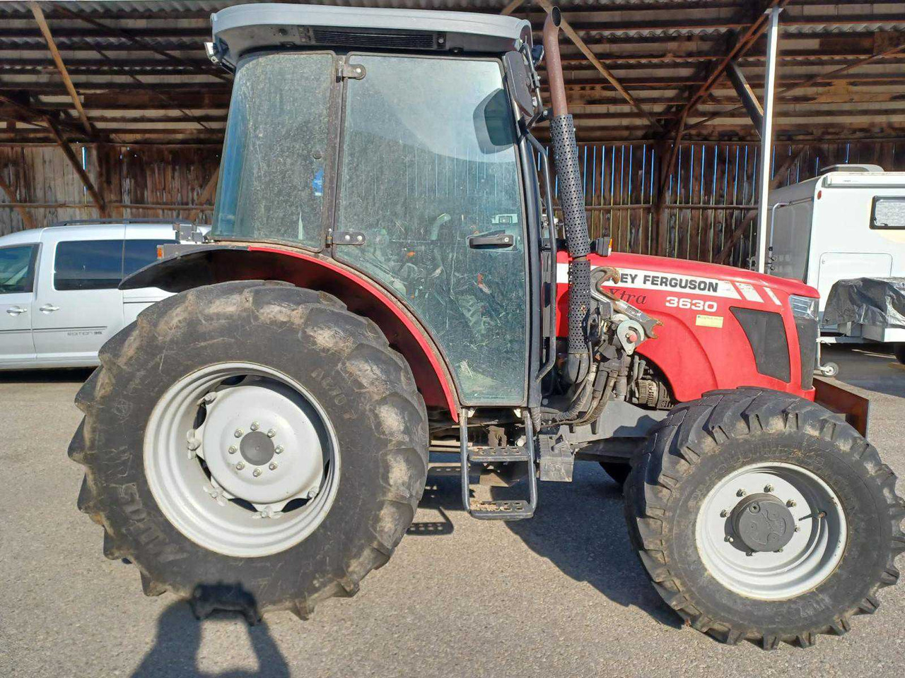 Massey Ferguson MF3630 - Tracteur agricole: photos 4 Massey Ferguson MF3630 - Tracteur agricole: photos 4