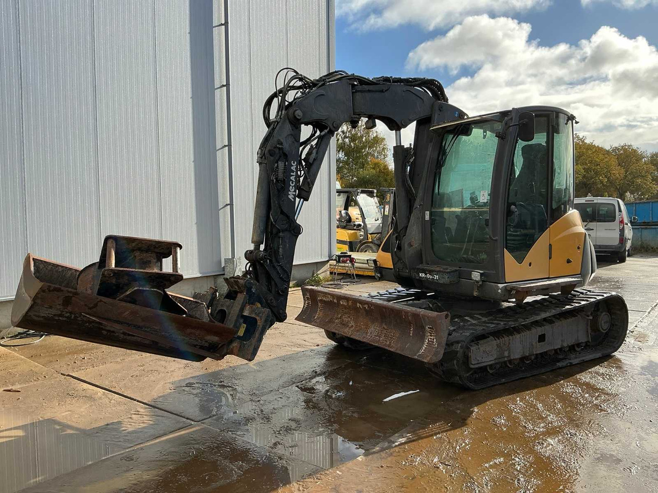 Mecalac 2016 MECALAC 8MCR CRAWLER EXCAVATOR - Pelle sur chenille: photos 2 Mecalac 2016 MECALAC 8MCR CRAWLER EXCAVATOR - Pelle sur chenille: photos 2