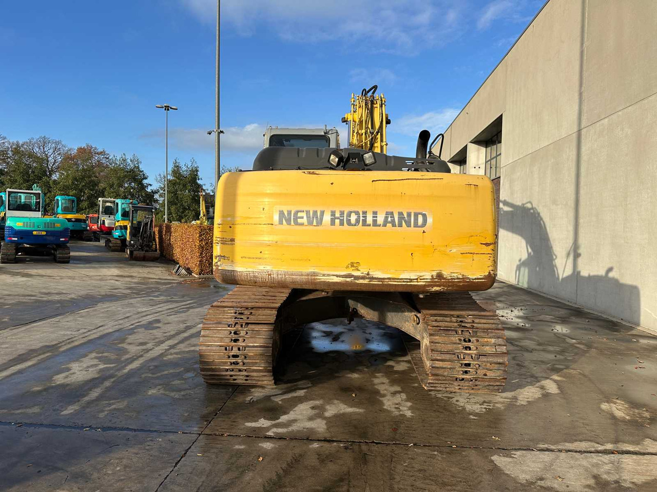 NEW HOLLAND - 2008 - E215B - CRAWLER EXCAVATOR - Pelle: photos 5 NEW HOLLAND - 2008 - E215B - CRAWLER EXCAVATOR - Pelle: photos 5