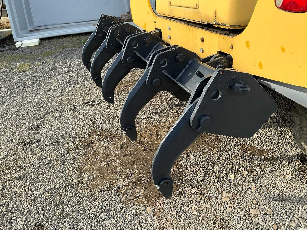 Niveleuse NEW HOLLAND F 156.6: photos 30