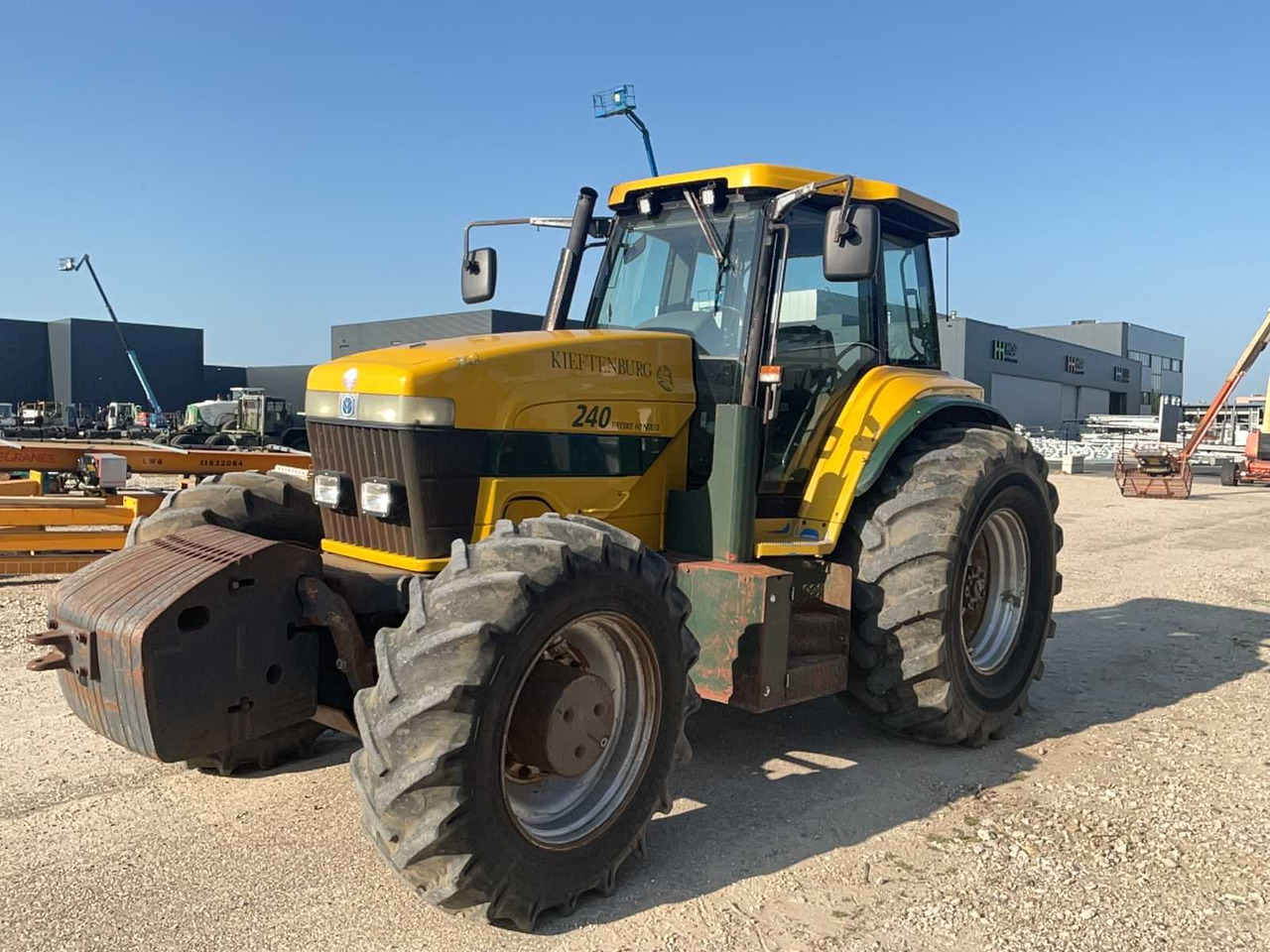 New Holland 8970 - Tracteur agricole: photos 1 New Holland 8970 - Tracteur agricole: photos 1