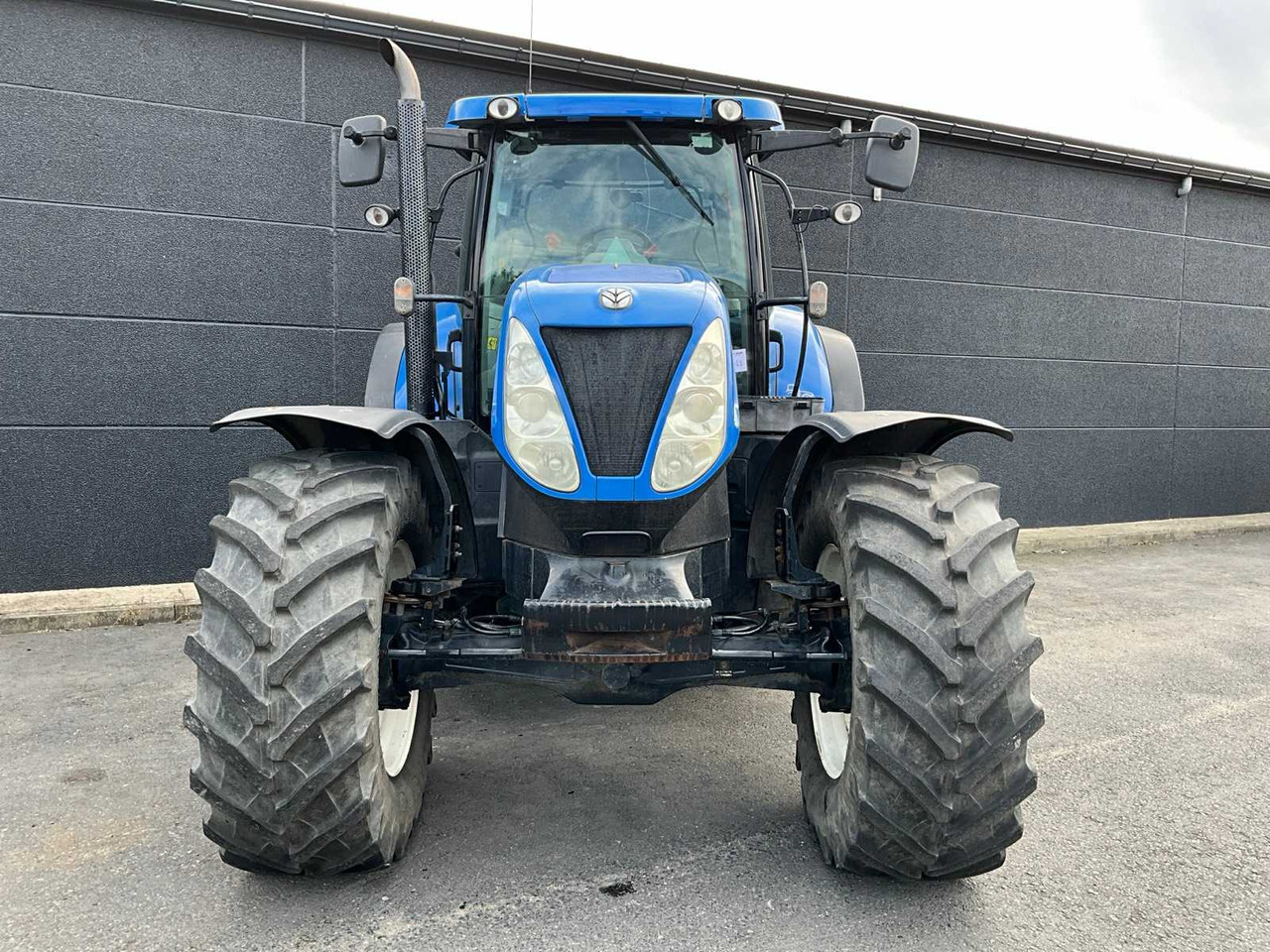 New Holland T7.250 - Tracteur agricole: photos 2 New Holland T7.250 - Tracteur agricole: photos 2