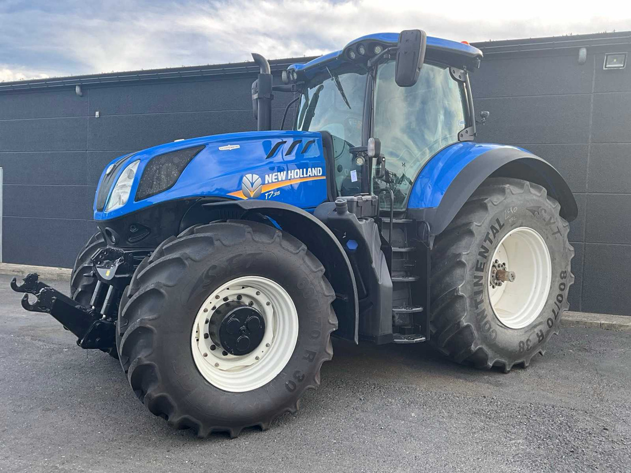 New Holland T7.315 - Tracteur agricole: photos 1 New Holland T7.315 - Tracteur agricole: photos 1