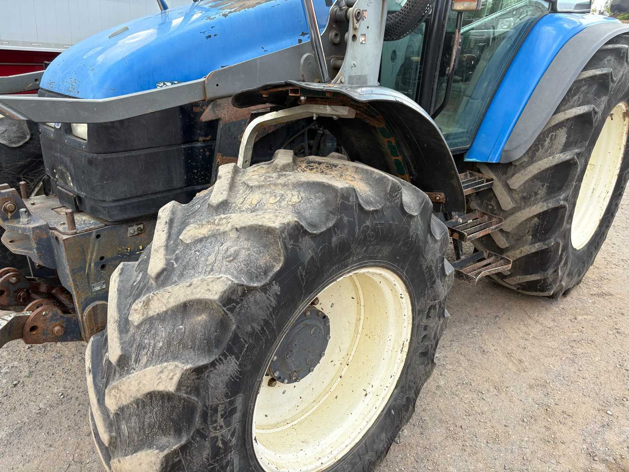 New Holland TM115 mit Frontlader - Tracteur agricole: photos 4 New Holland TM115 mit Frontlader - Tracteur agricole: photos 4