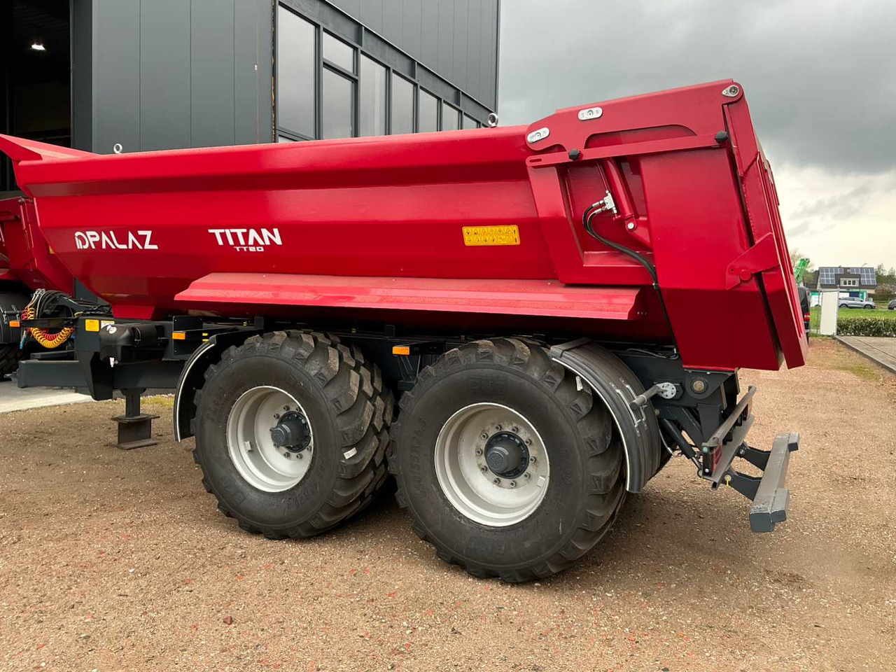 Palaz Halfpipe Titan TT20 Profiline - Benne agricole: photos 3 Palaz Halfpipe Titan TT20 Profiline - Benne agricole: photos 3