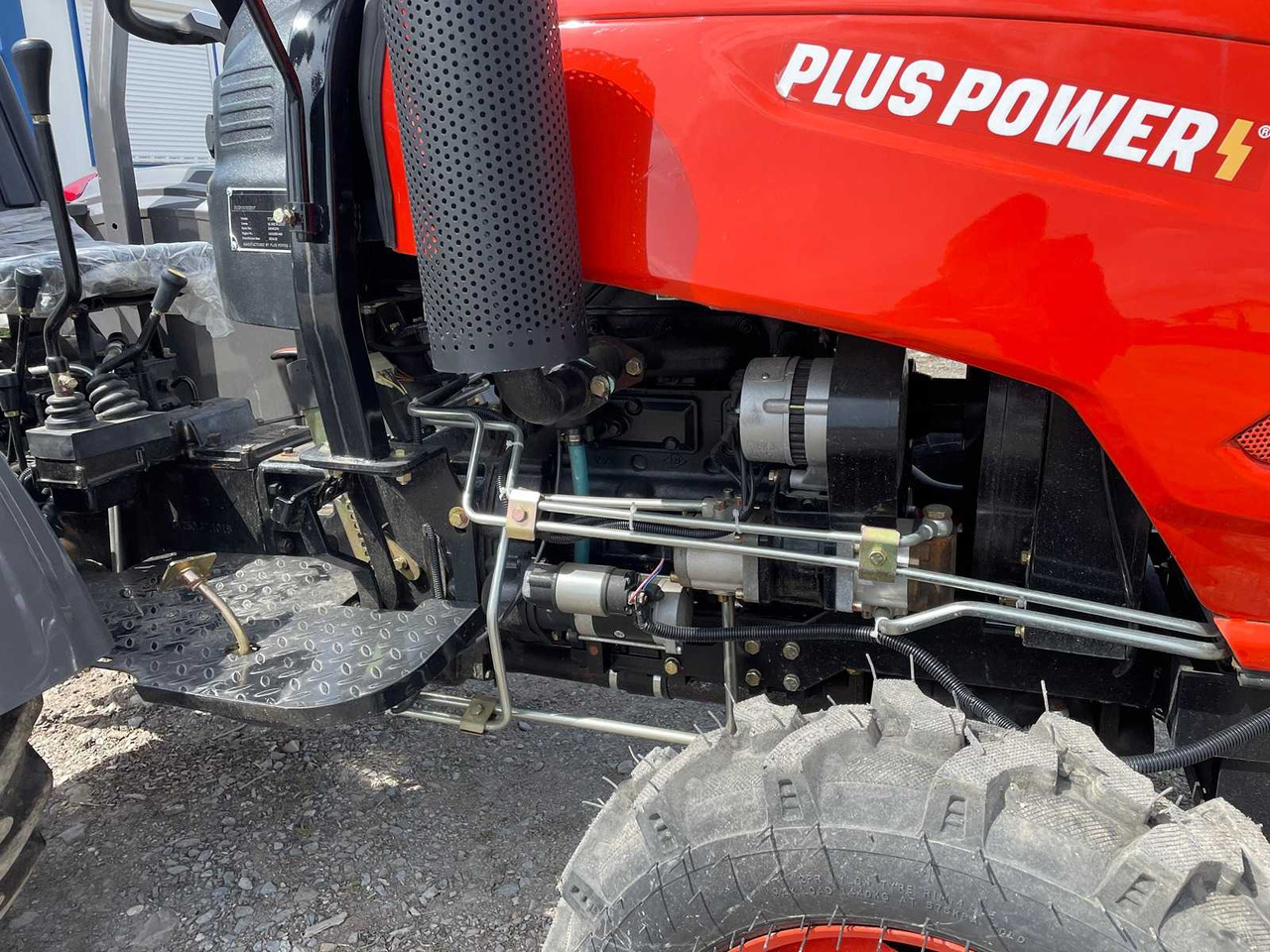 Plus Power - Tracteur agricole: photos 4 Plus Power - Tracteur agricole: photos 4