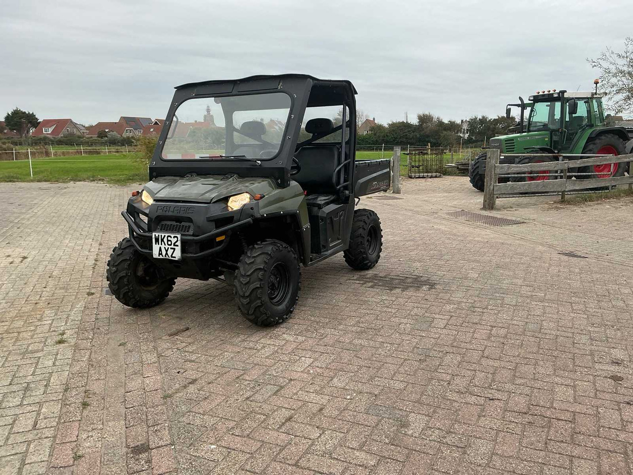 Polaris ATV/VTT - Tracteur communal: photos 3 Polaris ATV/VTT - Tracteur communal: photos 3