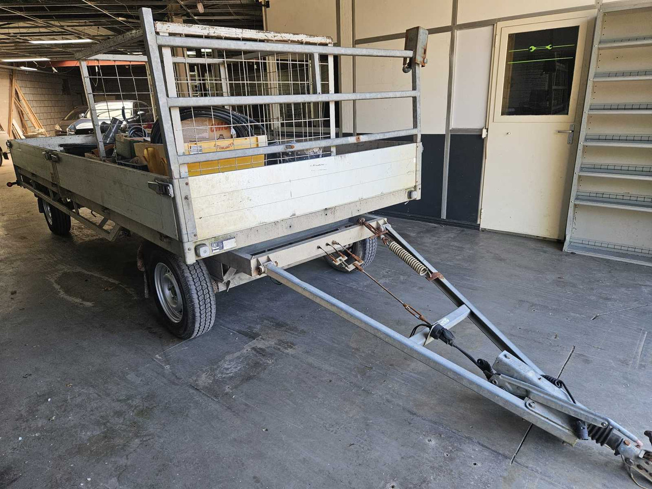 2001 HAPERT V2700 DRAWBAR TRAILER TRAILER - Remorque: photos 1 2001 HAPERT V2700 DRAWBAR TRAILER TRAILER - Remorque: photos 1