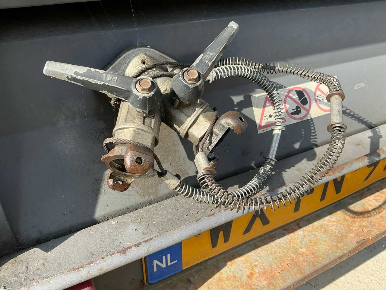 Remorque 2007 ATLAS COPCO XAS5700 MOBILE COMPRESSOR: photos 13 Remorque 2007 ATLAS COPCO XAS5700 MOBILE COMPRESSOR: photos 13