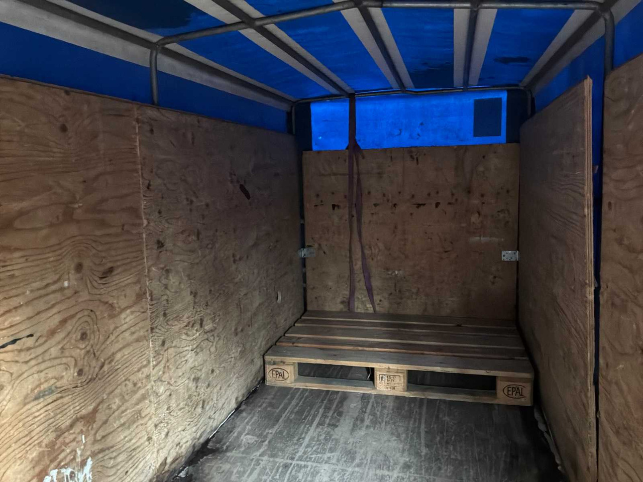 2008 SOLID C 2000 MR TRAILER - Remorque: photos 4 2008 SOLID C 2000 MR TRAILER - Remorque: photos 4