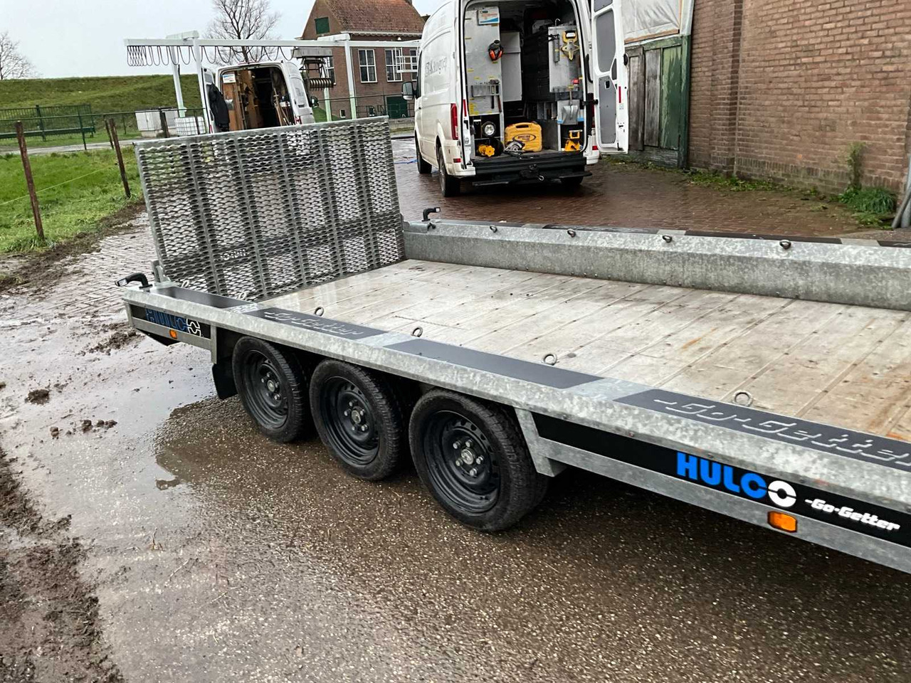 2023 HULCO MACHINE TRANSPORTER - Remorque: photos 4 2023 HULCO MACHINE TRANSPORTER - Remorque: photos 4