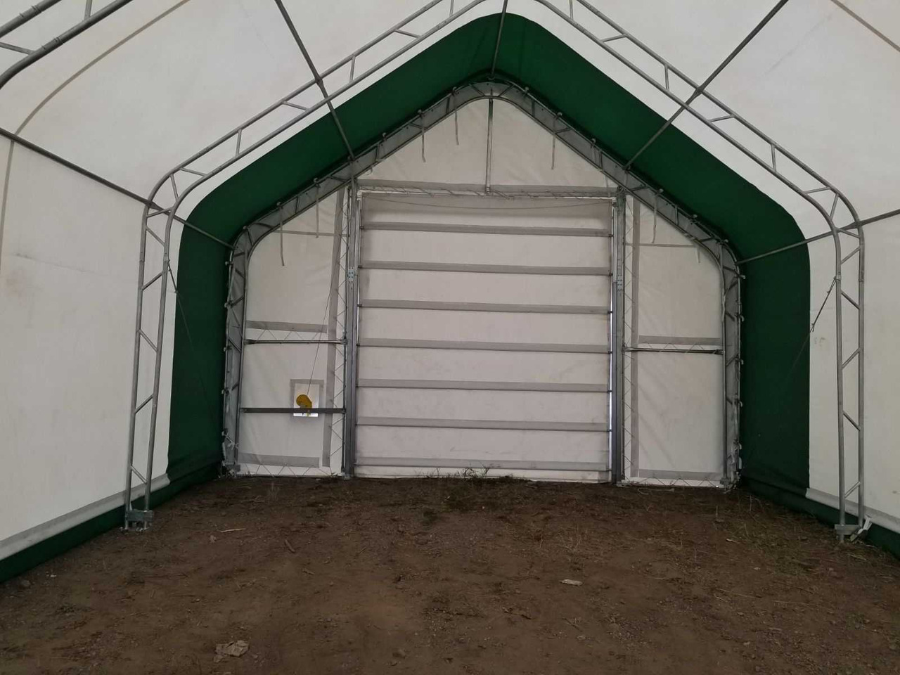 Rhino-Cross-Shelter 4012021DP - 36,6x12,2x6,4 m - Cuve de stockage: photos 4 Rhino-Cross-Shelter 4012021DP - 36,6x12,2x6,4 m - Cuve de stockage: photos 4
