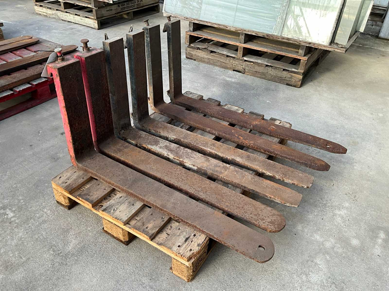 SET OF FORKLIFT FORKS (3X) - Chariot élévateur: photos 2 SET OF FORKLIFT FORKS (3X) - Chariot élévateur: photos 2