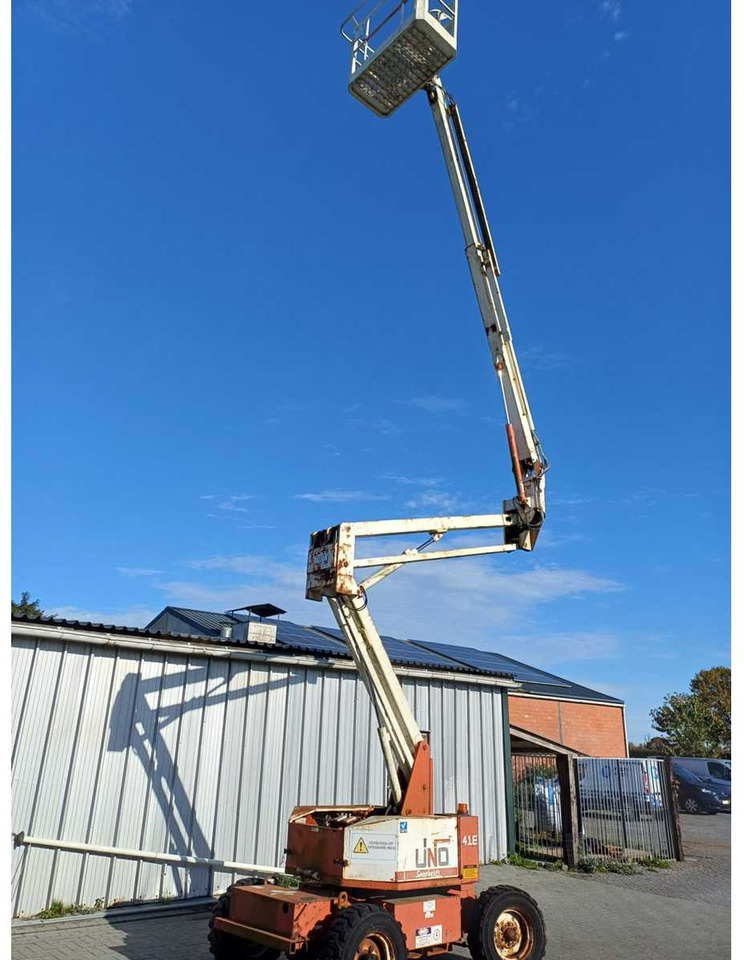 SNORKELIFT UNO 41E 12.4 METER AERIAL PLATFORM - Nacelle: photos 2 SNORKELIFT UNO 41E 12.4 METER AERIAL PLATFORM - Nacelle: photos 2