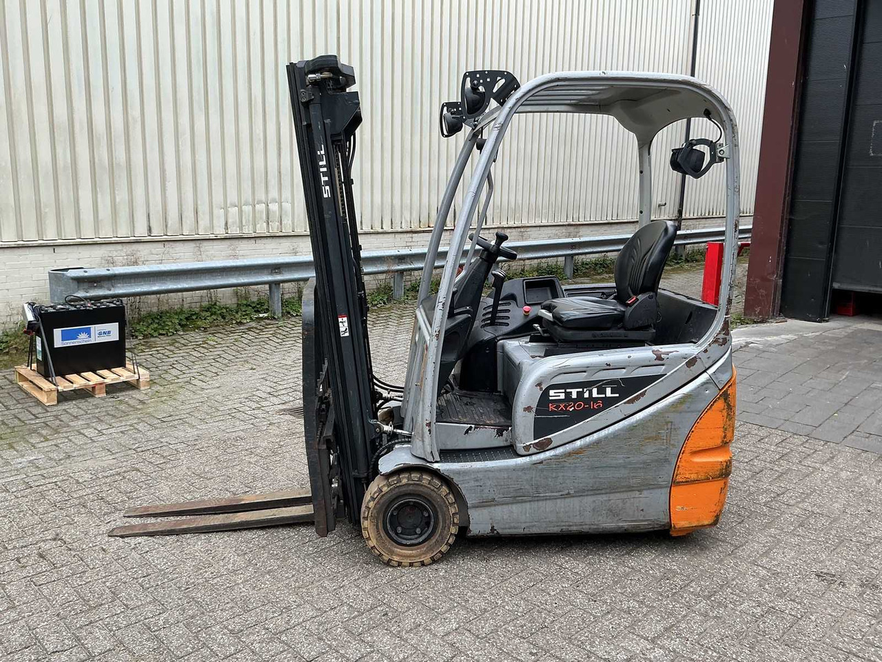 STIL - RX20-16 - FORKLIFT TRUCKS - 2017 - Chariot élévateur: photos 2 STIL - RX20-16 - FORKLIFT TRUCKS - 2017 - Chariot élévateur: photos 2