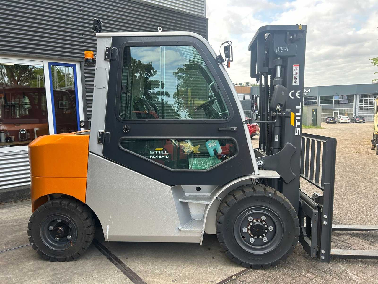 STILL - 2021 - RC42-40 - FORKLIFT TRUCK - Chariot élévateur: photos 5 STILL - 2021 - RC42-40 - FORKLIFT TRUCK - Chariot élévateur: photos 5