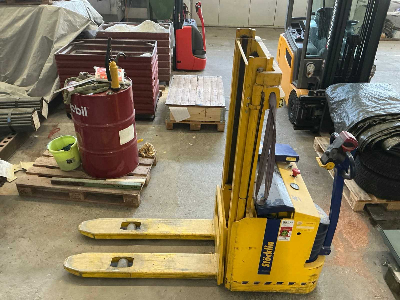 STÖCKLIN EDS 1200 AC PEDESTRIAN STACKER - Chariot élévateur: photos 3 STÖCKLIN EDS 1200 AC PEDESTRIAN STACKER - Chariot élévateur: photos 3