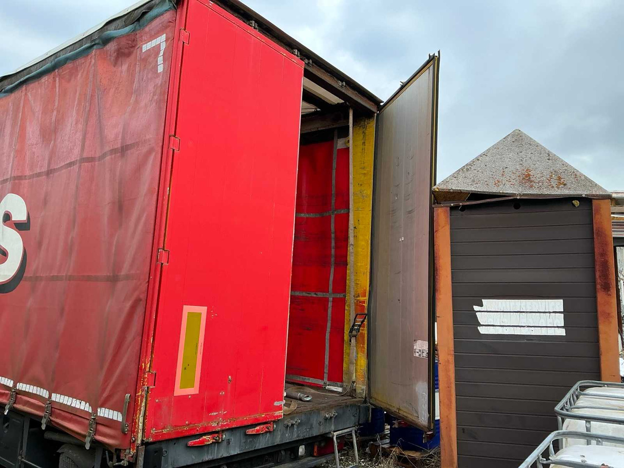 2005 SCHWARZMÜLLER SPA 3/E-19,5 SEMI-TRAILER - Semi-remorque: photos 5 2005 SCHWARZMÜLLER SPA 3/E-19,5 SEMI-TRAILER - Semi-remorque: photos 5