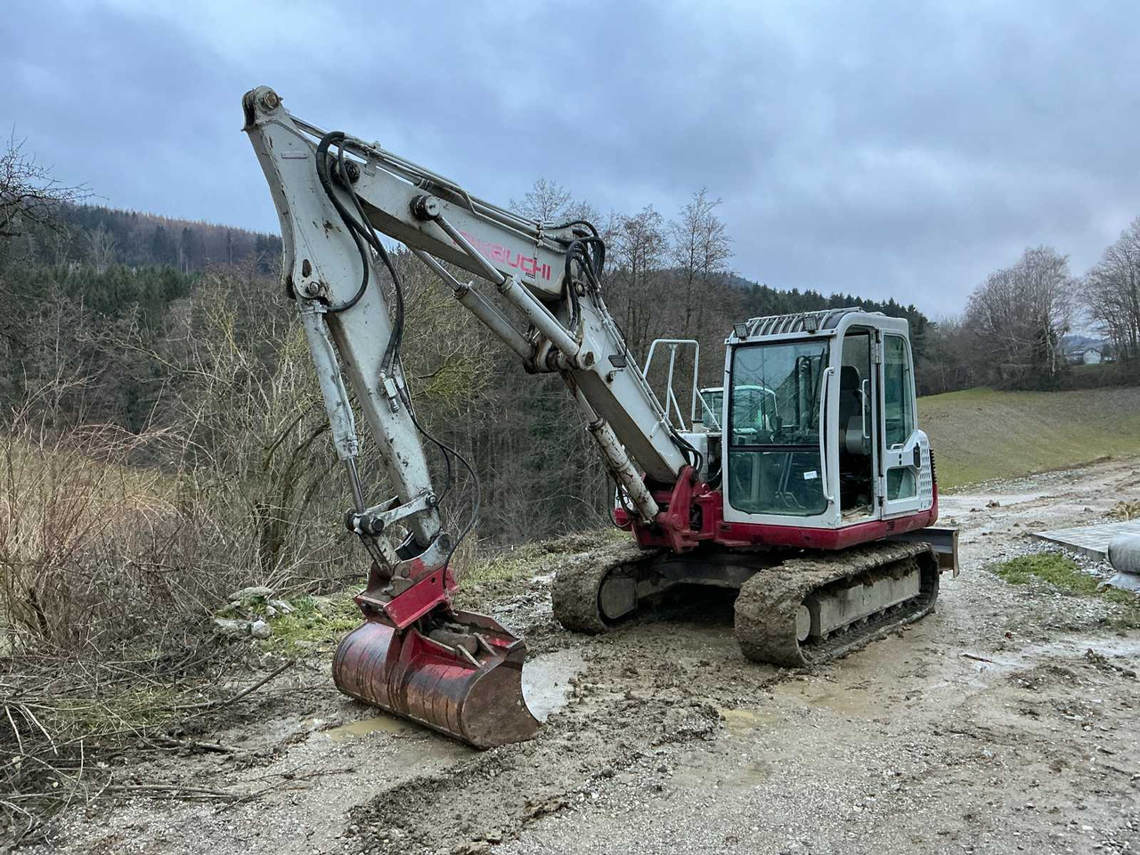 Takeuchi TB175 - Pelle sur chenille: photos 1 Takeuchi TB175 - Pelle sur chenille: photos 1
