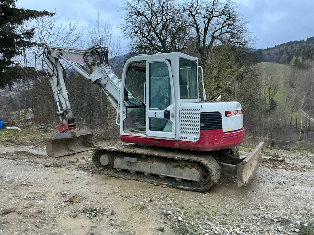 Takeuchi TB175 - Pelle sur chenille: photos 2 Takeuchi TB175 - Pelle sur chenille: photos 2