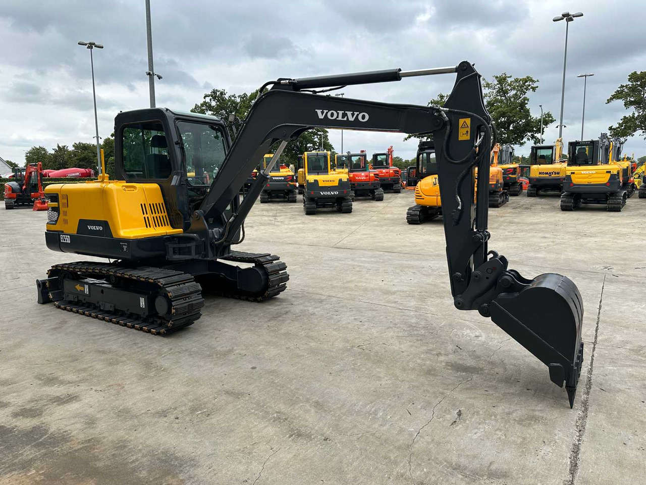 VOLVO EC55D - Pelle sur chenille: photos 3 VOLVO EC55D - Pelle sur chenille: photos 3