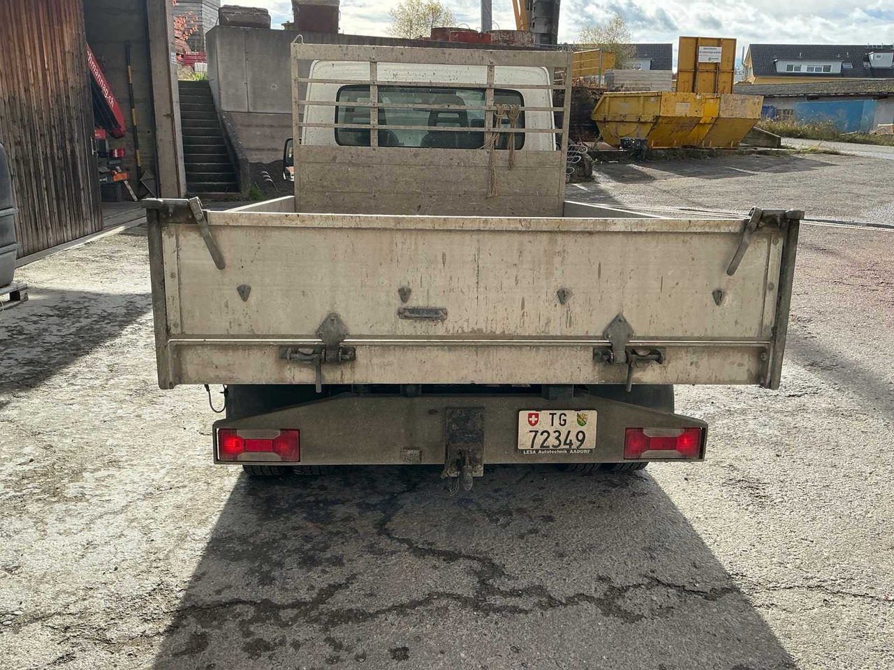 2007 IVECO 35C12 DAILY VAN WITH TIPPER BODY - Véhicule utilitaire: photos 4 2007 IVECO 35C12 DAILY VAN WITH TIPPER BODY - Véhicule utilitaire: photos 4